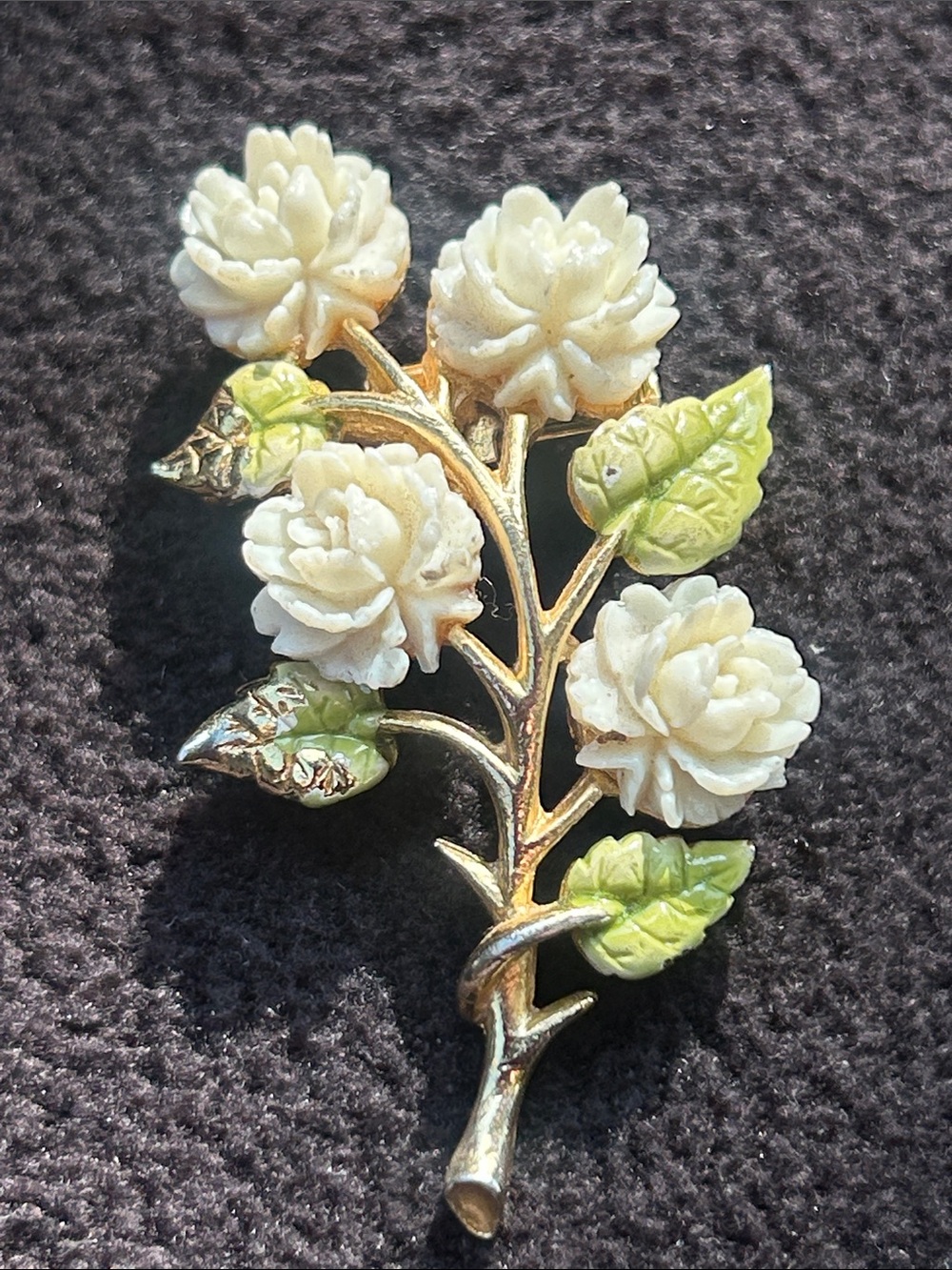 JJ Gold Floral Branch Brooch with Cream Resin Roses
